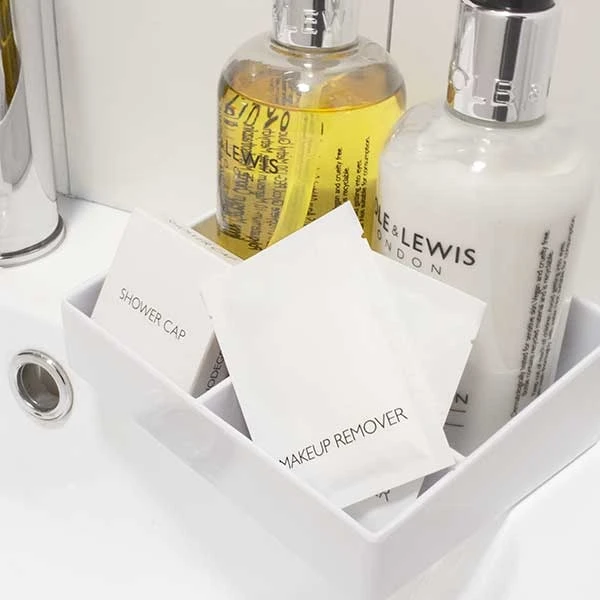 Makeup Remover Wipe In Sachet 4 Makeup Remover Wipe In Sachet - Image 2