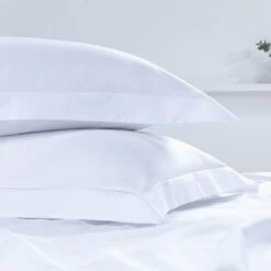 Luxury Egyptian Cotton 200 Thread Count Oxford Pillowcase - Pair 10 Luxury Egyptian Cotton 200 Thread Count Oxford Pillowcase - Pair -Hotel Supply Store 2094 4 Zoom