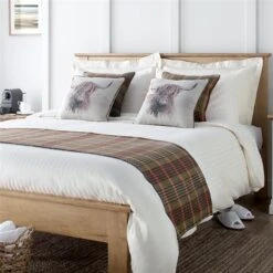 Catriona Cushion - Bertie Check -Hotel Supply Store 2110 422 43 3 Zoom