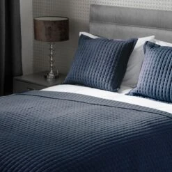 Crompton Bedspread -Hotel Supply Store 2129 5 Zoom