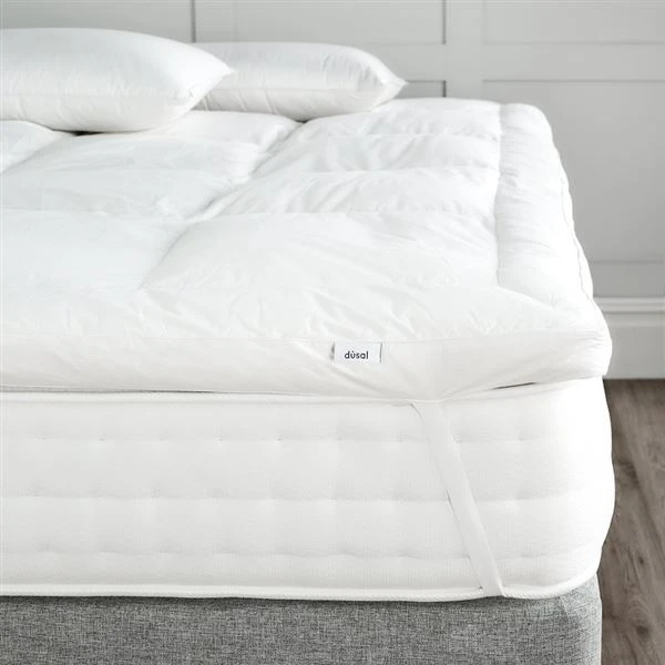 Luxury Feather & Down Mattress Topper 5 Luxury Feather & Down Mattress Topper - Image 3