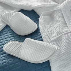 Classic Waffle Slippers With Closed Toe